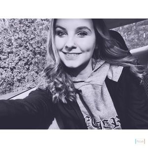 Meet your Posher, Taydra